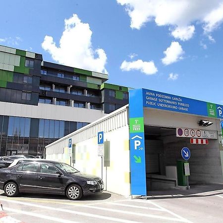 Apartment Tian Копер Екстериор снимка